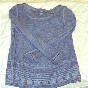 Gap embroidered top